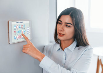 Contoh Penerapan Teknologi IoT di Berbagai Bidang