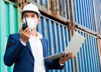 Digital Push To Talk untuk Solusi Komunikasi Tim Operasional & Lapangan