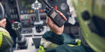 Digital Walkie Talkie Sebagai Solusi Masalah Pengadaan & Maintenance Alat Komunikasi Industri