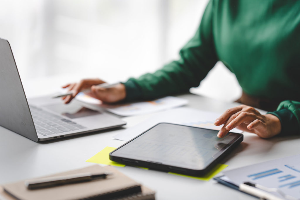 Software Akuntansi Terbaik