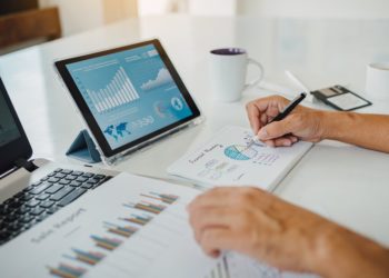 Software aplikasi laporan keuangan