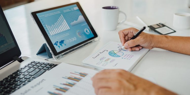 Software aplikasi laporan keuangan